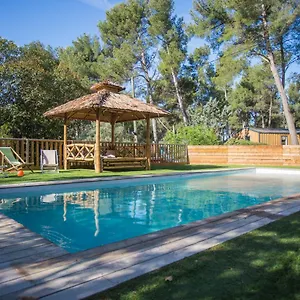 Youcamp Village - Marseille Provence Camping